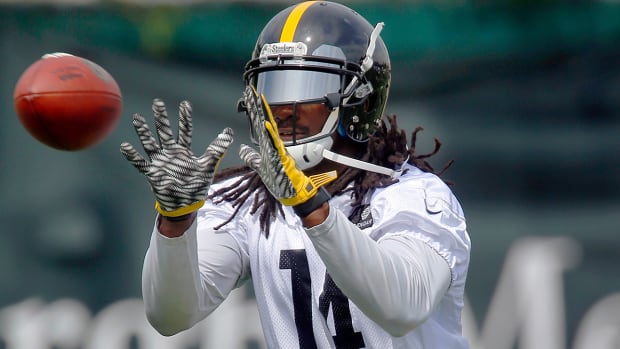 sammie-coates-training-camp-postcards.jpg